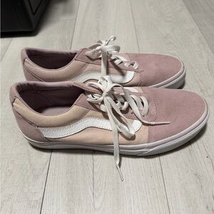 Women's Baby Pink Blush Vans 9.5